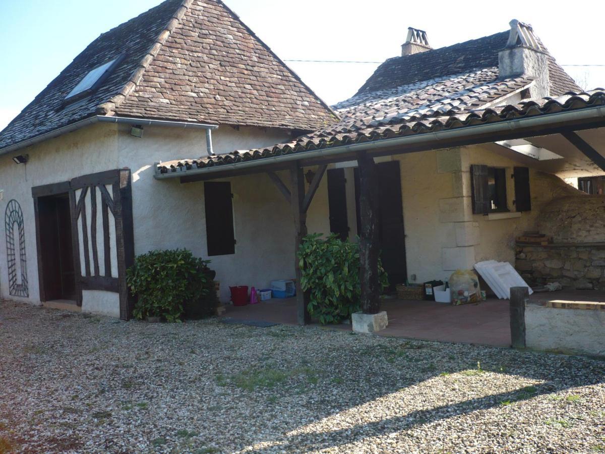 B&B Gilclau Saint-Martial-d'Artenset Exteriér fotografie